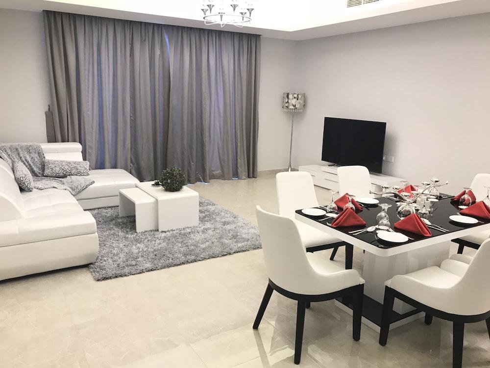 Al Manzil Residence Hidd2 Manama Ngoại thất bức ảnh